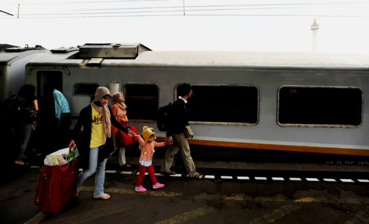 Malam Ini Puncak Arus Balik di Stasiun Gambir