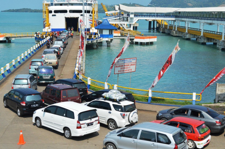 Arus Balik di Pelabuhan Merak 'Baru' 70%