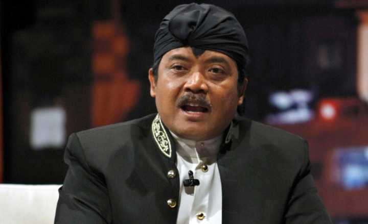Mamiek Sering Meminjamkan Uang Walau Kondisi Pas-pasan