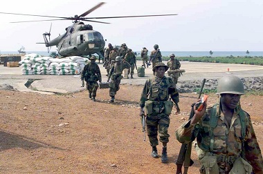 Ratusan Pasukan Diterjunkan ke Pusat Wabah Ebola