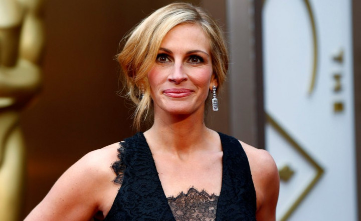 Julia Roberts Akui Lebih Cantik dari Halle Berry
