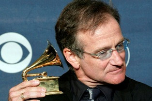 Sebuah Pisau Ditemukan di Dekat Jasad Robin Williams