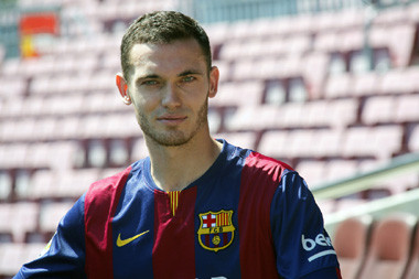 Vermaelen Terancam Jadi Cadangan di Barcelona