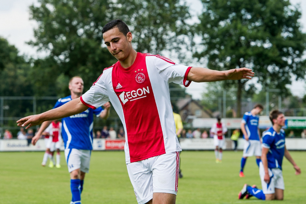 Pencetak gol ketiga Ajax Anwar El-Ghazi--voetbalzone.nl