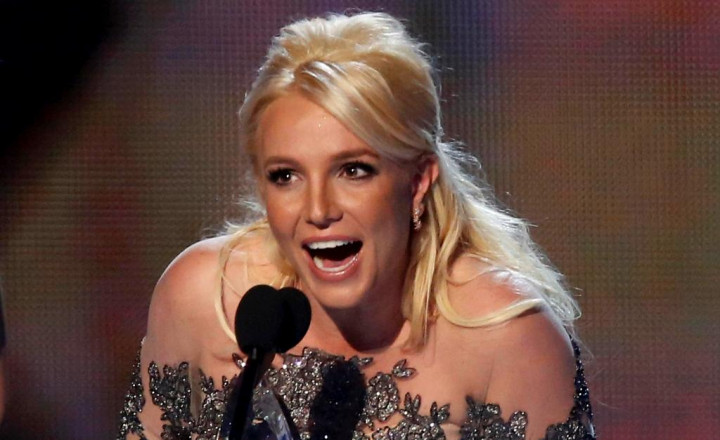 Niat <i>Lip-Sync</i>, Britney Spears Salah Putar Lagu