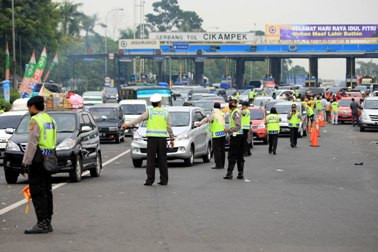 Seluruh Gerbang Tol di Jabar Dijaga Kepolisian