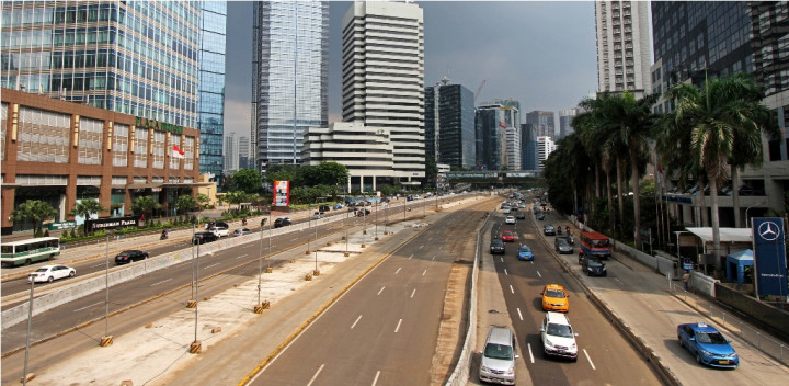 Jelang MK Ketuk Palu, Jalan Sudirman Lengang