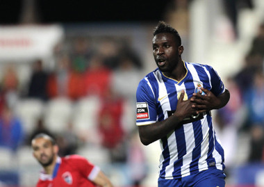 West Brom Pinjam Varela dari FC Porto