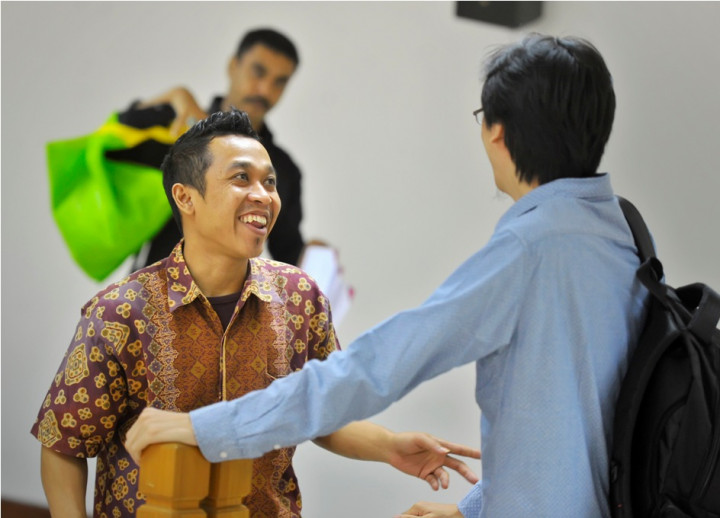 Jelang Putusan, Pengacara Harap Hendra si Office Boy Bebas