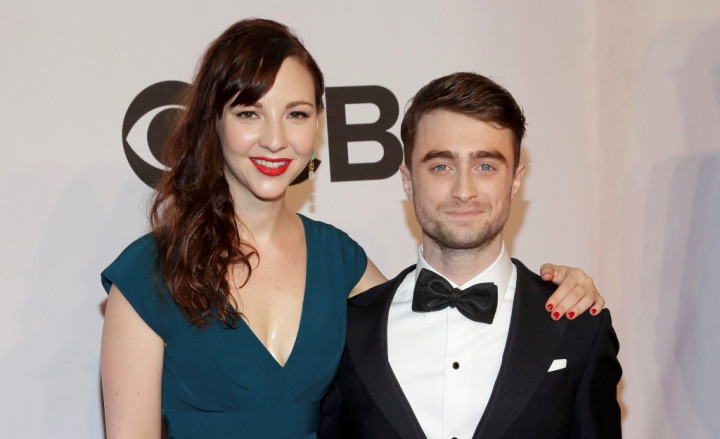 Daniel Radcliffe Hanya Tertarik Kencani Aktris