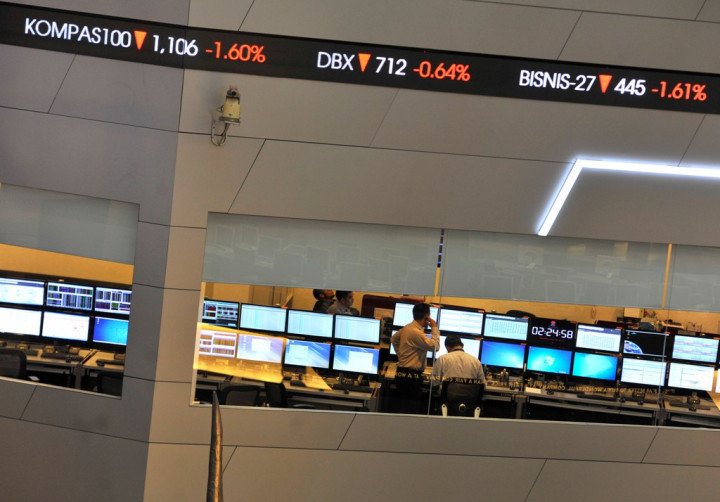 Melejit 135%, BEI Suspensi Saham SMR Utama