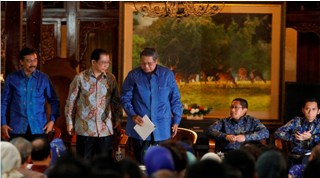 Saksi Akui Kirim Bingkisan untuk Marzuki Alie