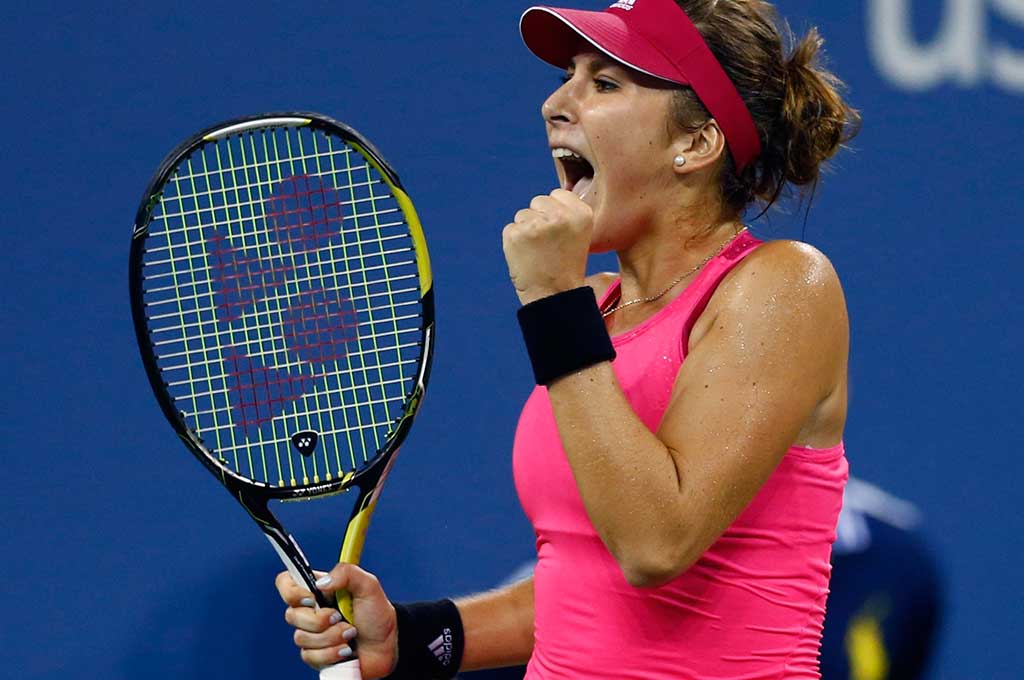 Petenis Remaja Swiss Tundukkan Unggulan 9