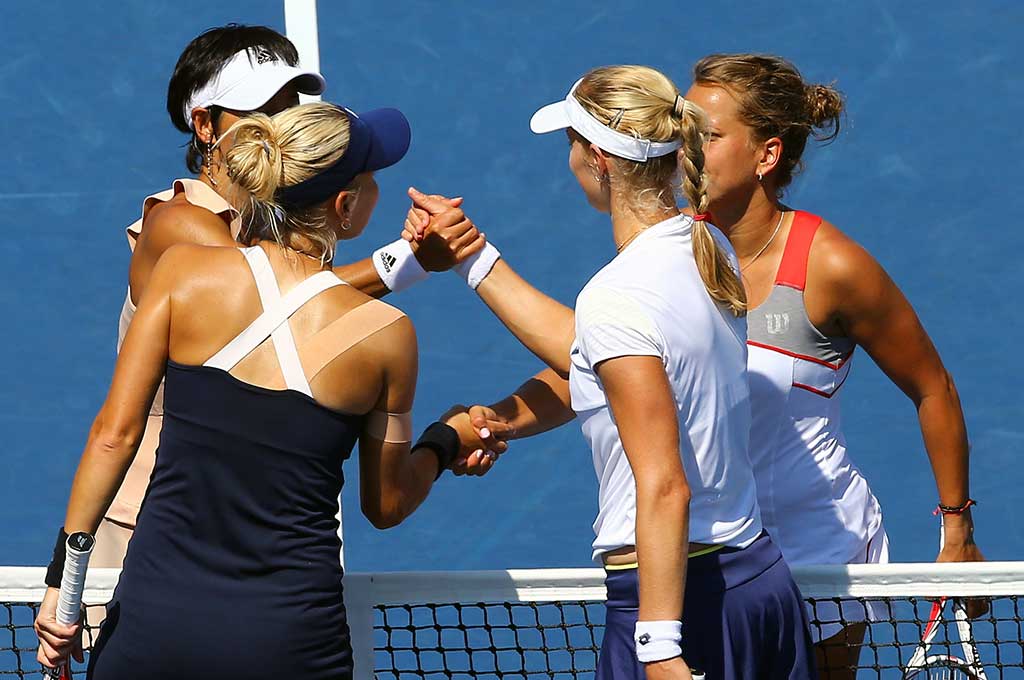 Makarova/Vesnina Jumpa Hingis/Pennetta di Final AS Terbuka
