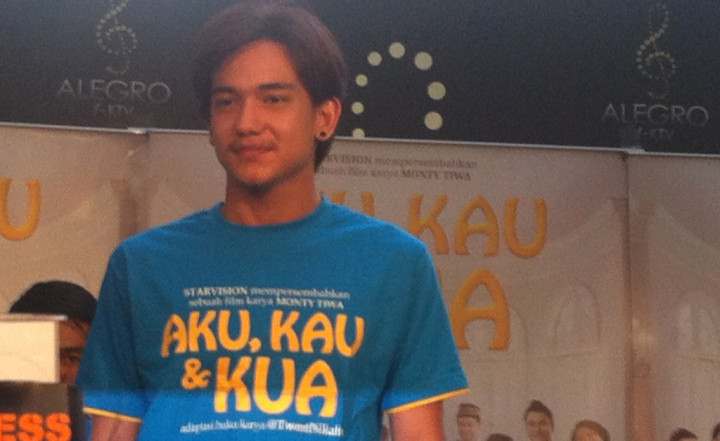 <i>Mumpung Jomblo</i>, Adipati Dolken Fokus Bisnis