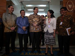 Tiga Poin Penting Pertemuan CT dan Tim Transisi 