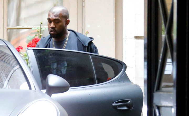 Tiba-tiba Kejang, Kanye West Dilarikan ke Rumah Sakit