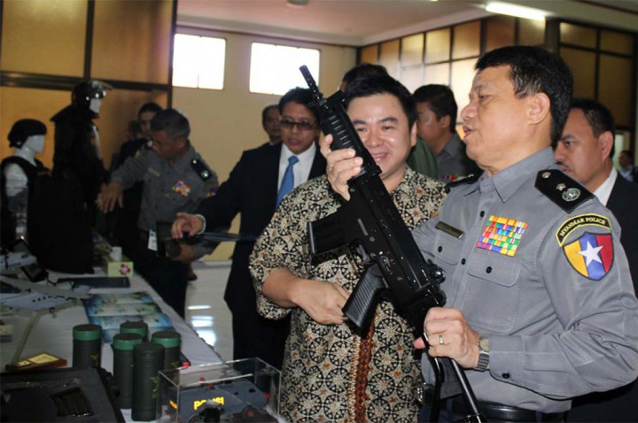 Myanmar Lirik Industri Pertahanan Indonesia 