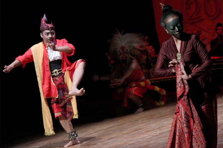 Pemenang Esai Disparbud DKI Diberangkatkan ke Korsel 