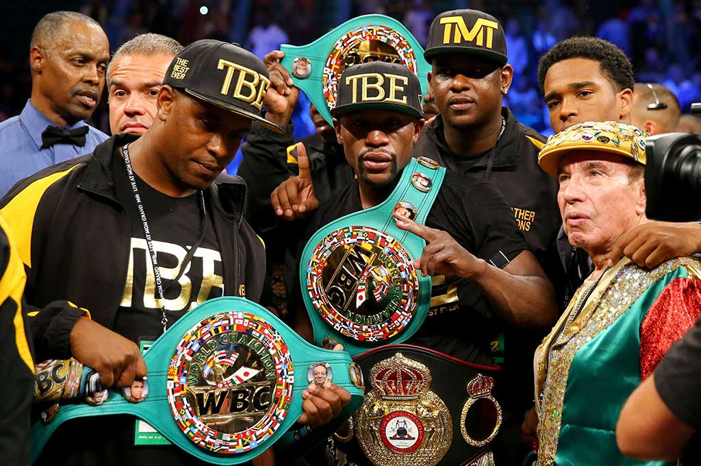 Mayweather Tetap Jaga Rekor Sempurna