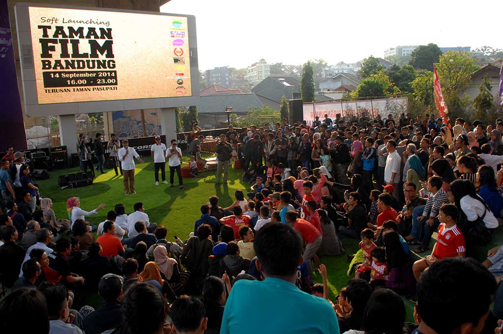 Taman Film Bandung Diresmikan