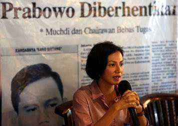 Usai Dipecat PAN, Wanda Hamidah Bersemangat Lawan Elite Jahat