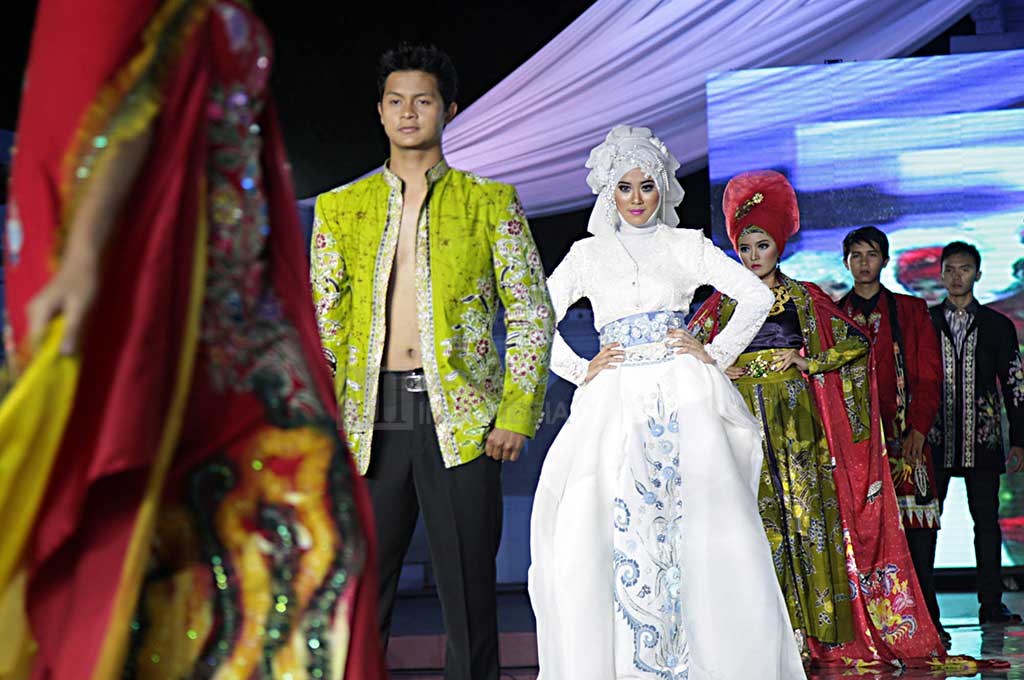 Semarak Banyuwangi Batik Festival 2014