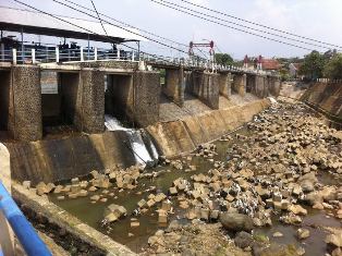 Kemarau Berdampak Pada Irigasi di Sekitar Bogor