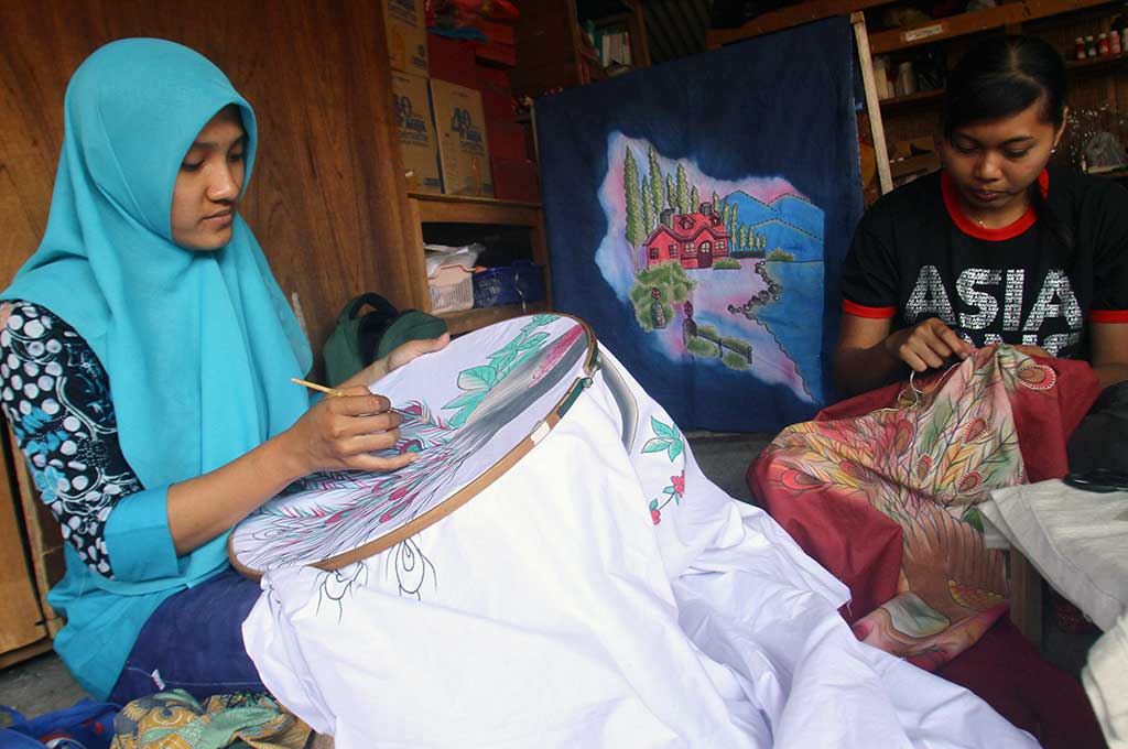 Permintaan Busana Lukis Meningkat