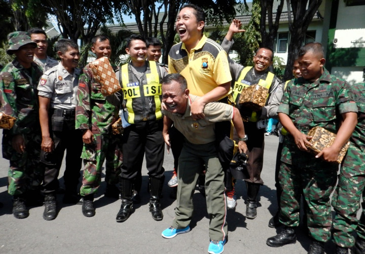 DPR Minta TNI-Polri tak Korbankan Institusi