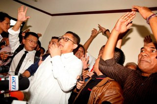 Gema Takbir Sambut Vonis Anas