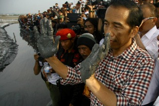 Pemerintah Jokowi Talangi Sisa Kewajiban Minarak Lapindo