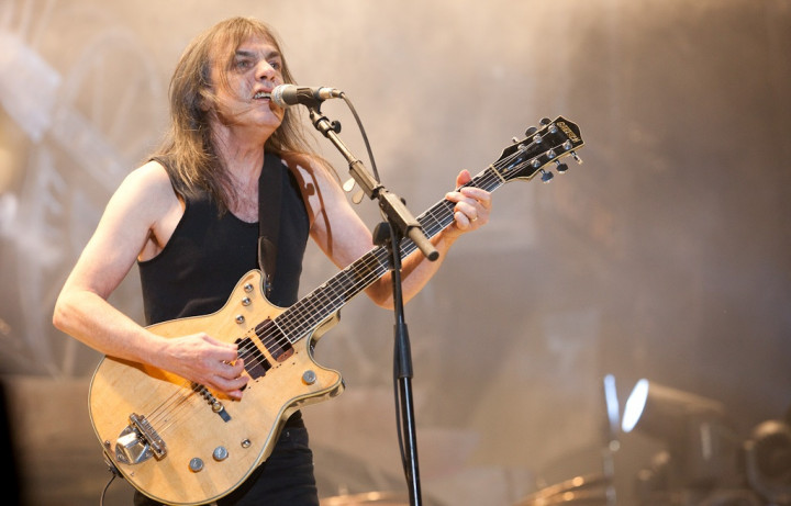  AC/DC  Rilis Album Baru 