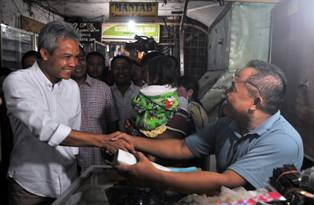 Ganjar Pranowo Ogah <i>Nyalon</i> Pilkada Lewat DPRD