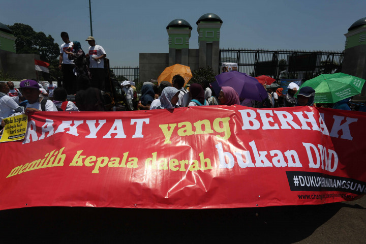 Pelajar Indonesia di London Tolak UU Pilkada