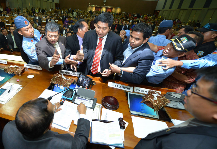 Priyo Sebenarnya <i>Deg-degan</i> Pimpin Paripurna RUU Pilkada 