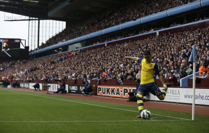 Muenchen Percaya Arsenal Bakal Jual Oezil 