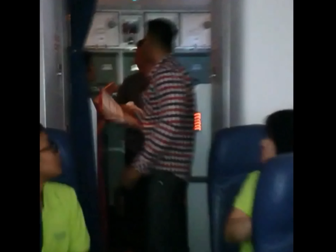 Video Amatir Rekam Kepanikan Penumpang Lion Air yang Batal Terbang