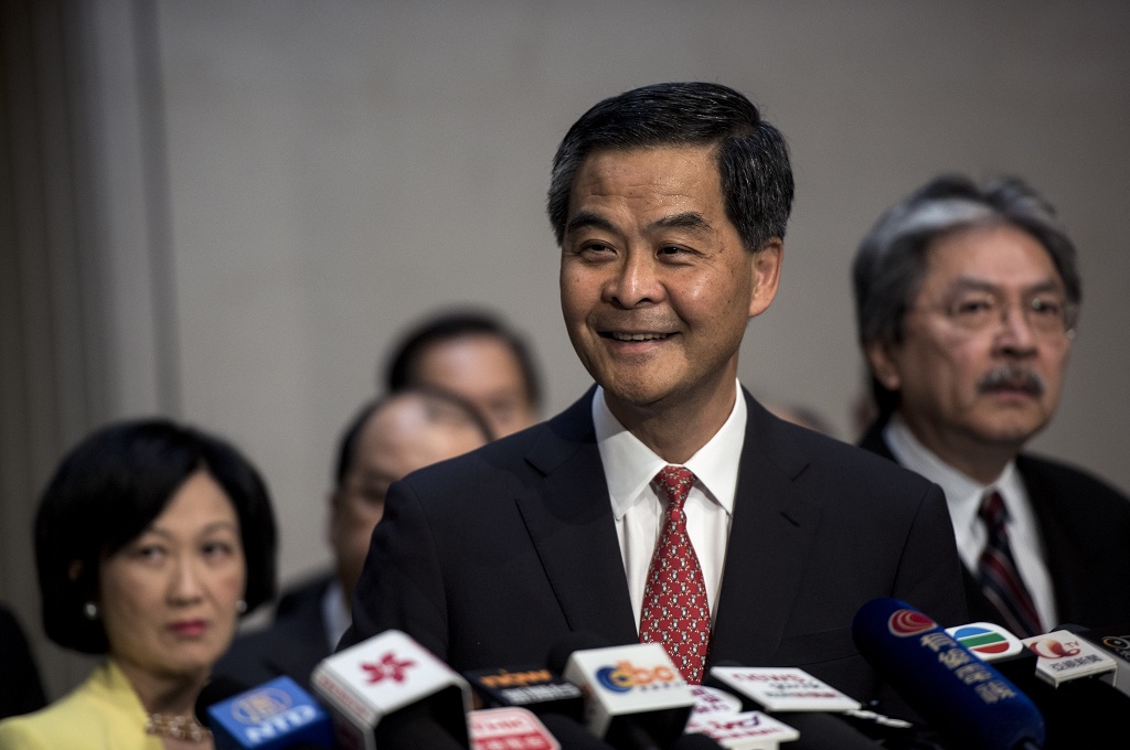 Pemimpin Hong Kong Leung Chun-ying menjawab pertanyaan awak media terkait reformasi pemilu di Hong Kong  - AFP/Alex Ogle
