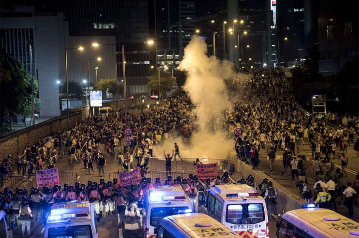 26 Orang Terluka Saat Demo Pro Demokrasi di Hong Kong