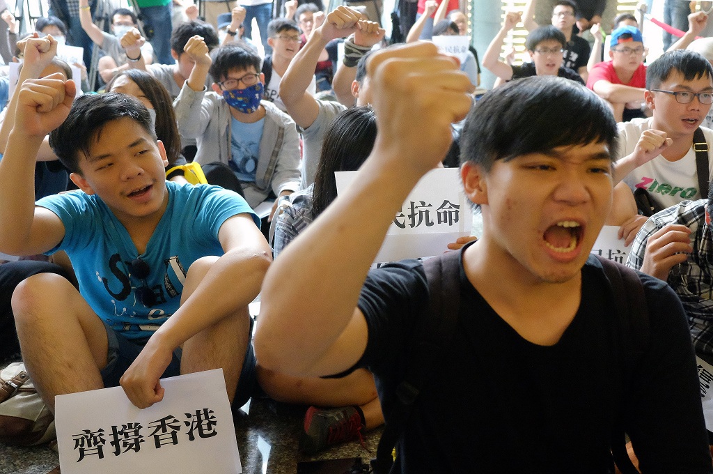 Aktivis pelajar Taiwan berunjuk rasa mendukung gerakan pro demokrasi Hong Kong - AFP/SAM YEH