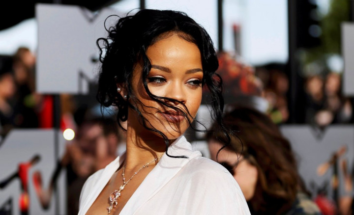 Rihanna akan Perankan Gadis Bond