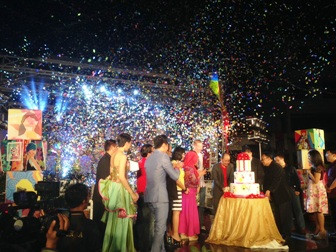 Mulan Jameela Ramaikan HUT ke-22 Plaza Atrium