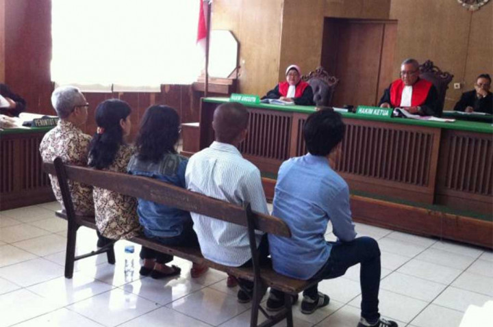 Enam Saksi Tidak Hadir, Sidang Ade Sara Berjalan Singkat