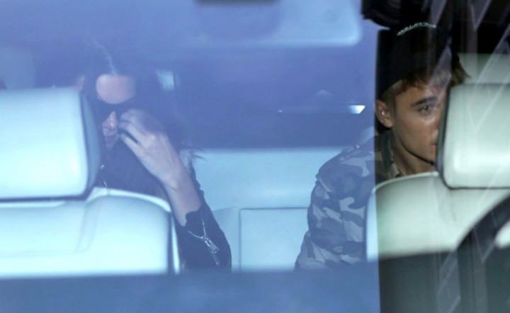 Aneh, Selena Biarkan Justin Bieber Kencani Kendall Jenner