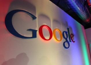 Google Hapus Ribuan Foto Bugil <i> Celebgate </i>  