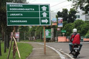 Jalur Masuk M1 Bandara Ditutup, Pendapatan Ojek tak Berkurang