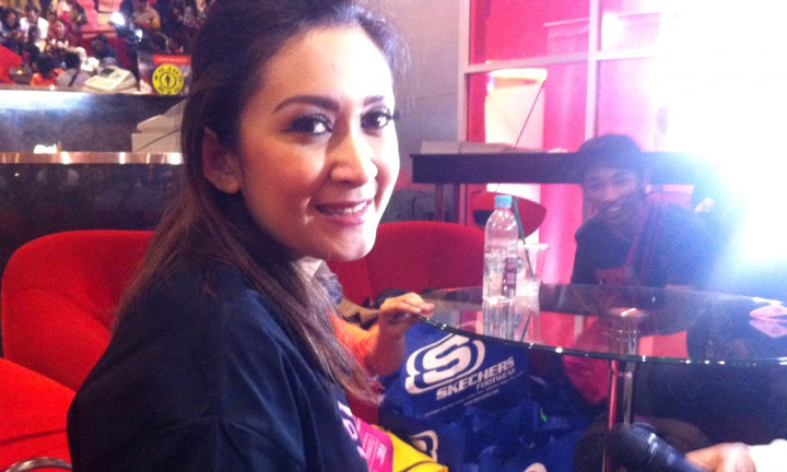 Kabar Terkini Nafa Urbach, Bisnis Air Kecantikan