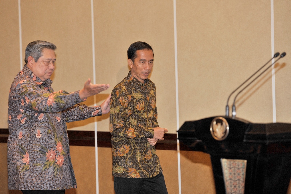 Presiden Susilo Bambang Yudhoyono dan Joko Widodo. MI/Panca Syurkani