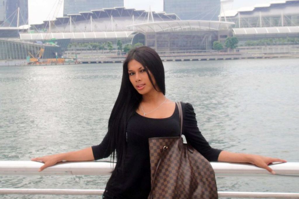 Mayang Prasetyo dibunuh dengan keji oleh pasangannya (Foto: Facebook)